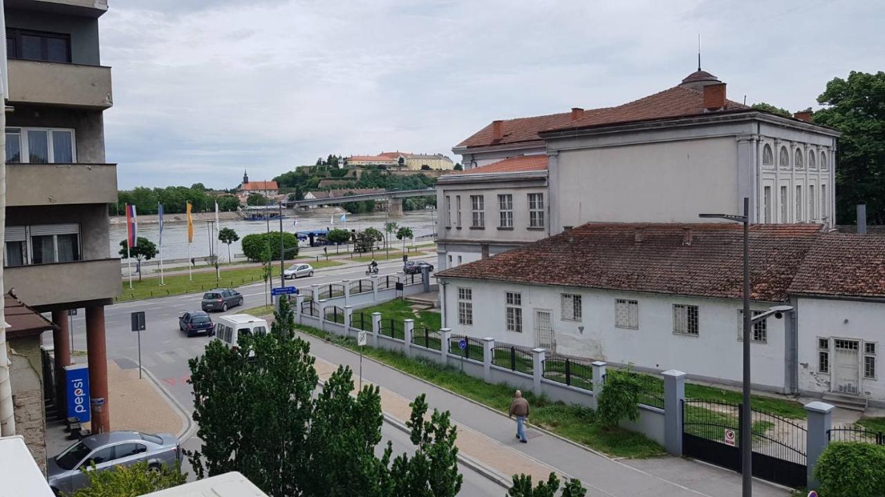 Apartman No.5 Novi Sad Extérieur photo